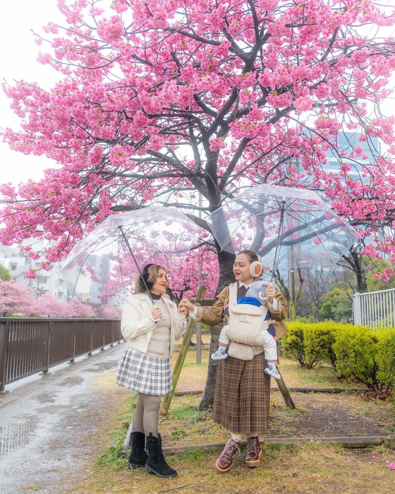 Family moment on a private Japan trip